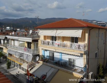 VILA IRINI , частни квартири в града Asprovalta, Гърция