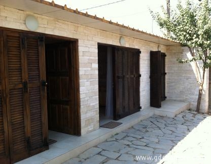 Halkidiki Holidayz Studis, private accommodation in city Nea Potidea, Greece