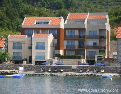 Jelena vile&amp;apartmani, alojamiento privado en Tivat, Montenegro