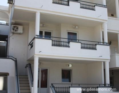 Apartmani Jovanović, private accommodation in city Dobre Vode, Montenegro - Apartmani
