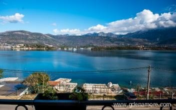 Apartamentos Klakor PS, alojamiento privado en Tivat, Montenegro