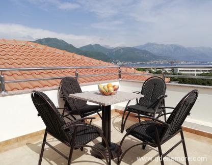 Apartments Anthurium, private accommodation in city Bijela, Montenegro - 01