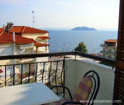 Kalina Family Hotel, частни квартири в града Neos Marmaras, Гърция