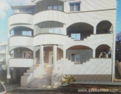 Aparthotel &quot;ADO&quot;, zasebne nastanitve v mestu Dobre Vode, Črna gora - Aparthotel ADO