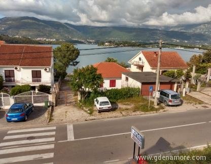 Apartmani Djurkovic, alloggi privati a Radovići, Montenegro - IMG-bfcba7525732e0ec1d292a088548f88e-V