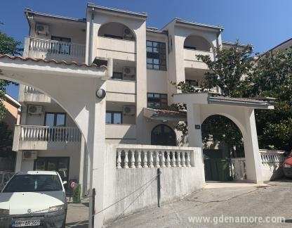 Vila Magnolija, private accommodation in city Sutomore, Montenegro - IMG-1159