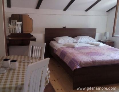 Apartmani Zivkovic, , ενοικιαζόμενα δωμάτια στο μέρος Dobrota, Montenegro - 13