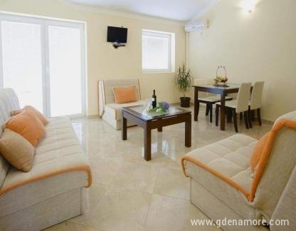 Villa Contessa, Studio 5, private accommodation in city Budva, Montenegro - 23930034