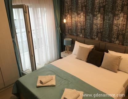 Hvite leiligheter, , privat innkvartering i sted Igalo, Montenegro - Deluxe apartman