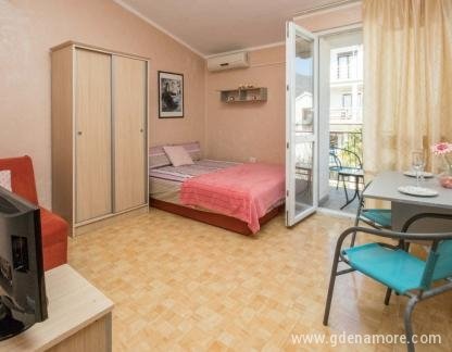 Apartmani Filip, Studio apartman 1, privatni smeštaj u mestu Šušanj, Crna Gora - IMG-a1383db4a9a9cec7c72f2fdb688cbcea-V