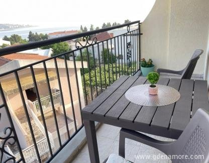 Apartments Kosta, Apartment 2 , private accommodation in city Šušanj, Montenegro - 78BADE3E-F123-448E-99D0-BB2B1A954F01
