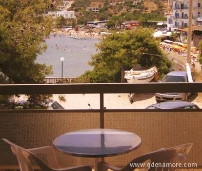 HOTEL RACHEL, частни квартири в града Aegina Island, Гърция
