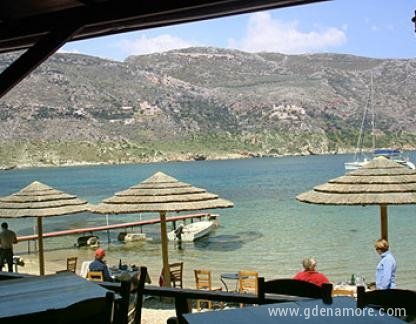 Akrotiri Rooms &amp; Restaurant, privatni smeštaj u mestu Porto Kagio, Grčka - Restaurant