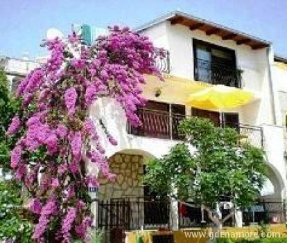 Appartements Komduur, logement privé à Trogir, Croatie