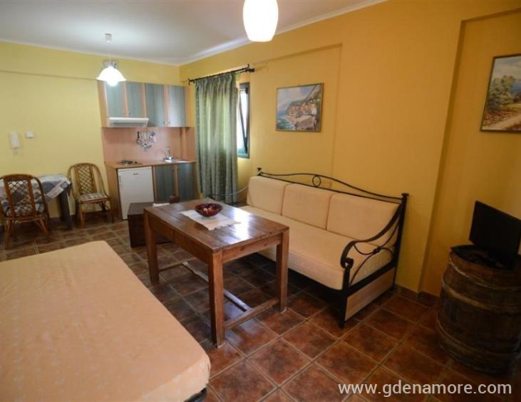 Vila Katero ex Parasole Sivota