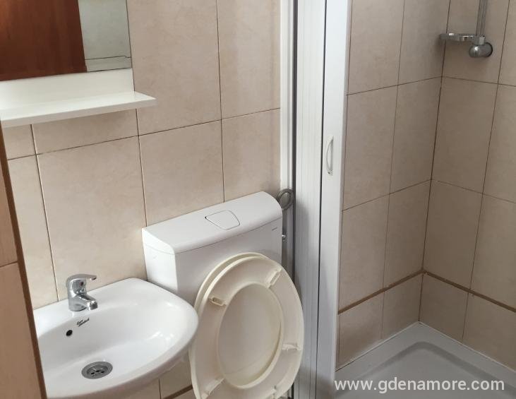 03 kupatilo i WC (1)