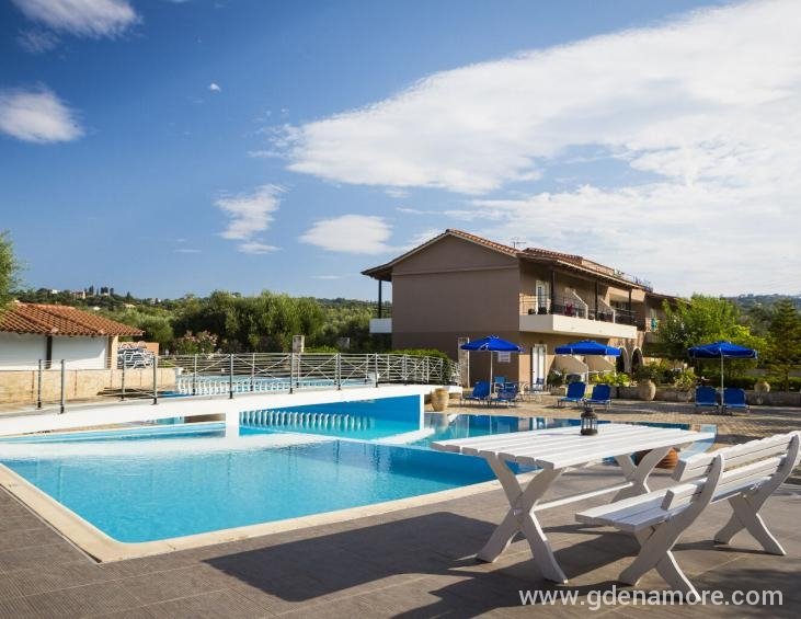 olive-grove-studios-and-apartments-svoronata-kefal