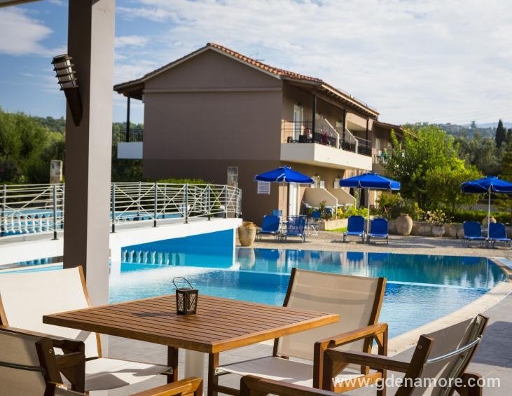 olive-grove-studios-and-apartments-svoronata-kefal