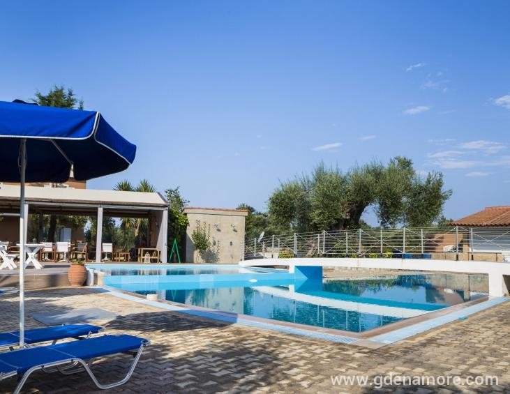 olive-grove-studios-and-apartments-svoronata-kefal