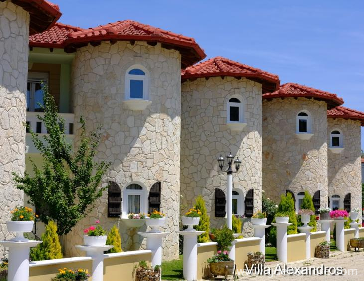 alexandros-maissonetes-polychrono-kassandra-3