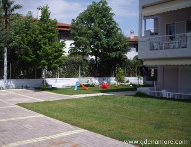 by-the-sea-apartments-siviri-kassandra-10