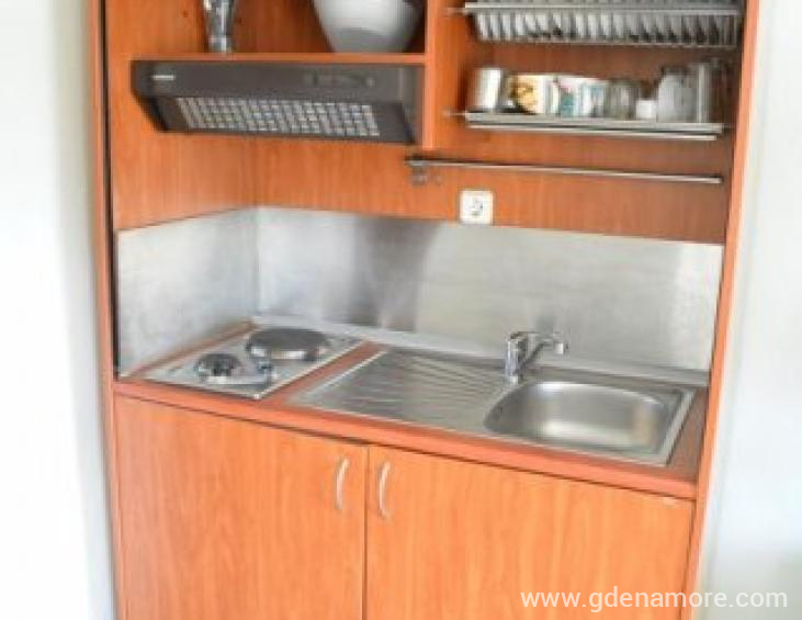 soultana-house-rooms-apartments-neos-marmaras-sith soultana-house-rooms-apartments-neos-marmaras-sith