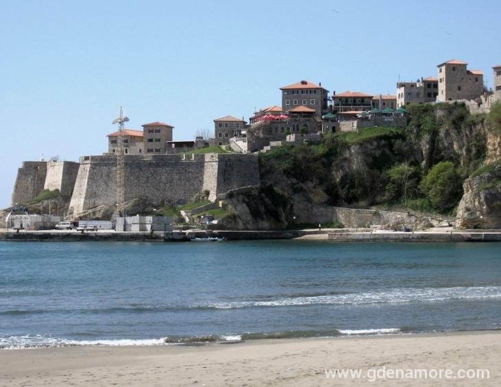 Ulcinj1-old-town