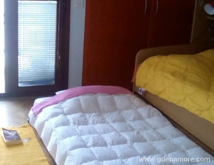 received_1741980532571183