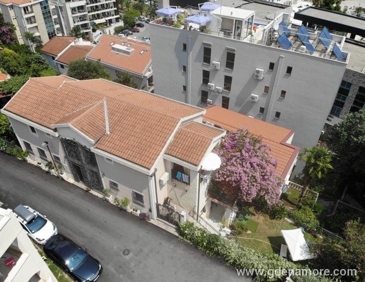 VILLA DANILO