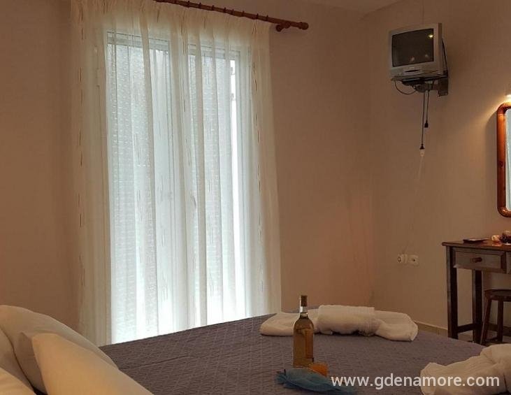 captain-georgio-apartments-poros-kefalonia-5-bed-a