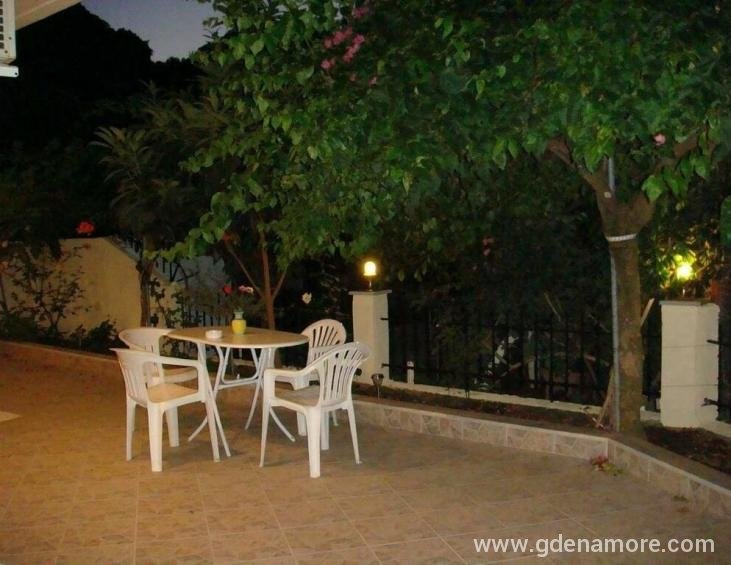 captain-georgio-apartments-poros-kefalonia-5
