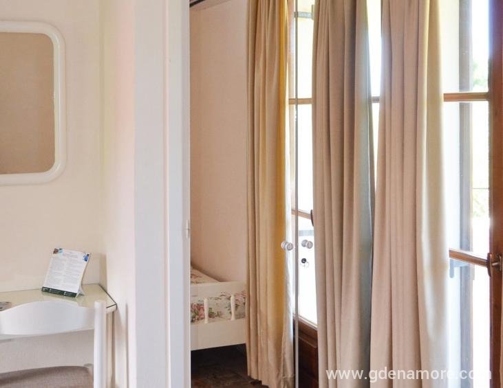 dendrolivano-studios-and-apartmens-minia-kefalonia
