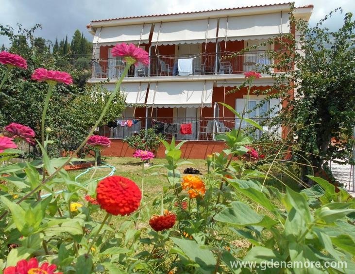 diona-studios-lourdata-kefalonia-3
