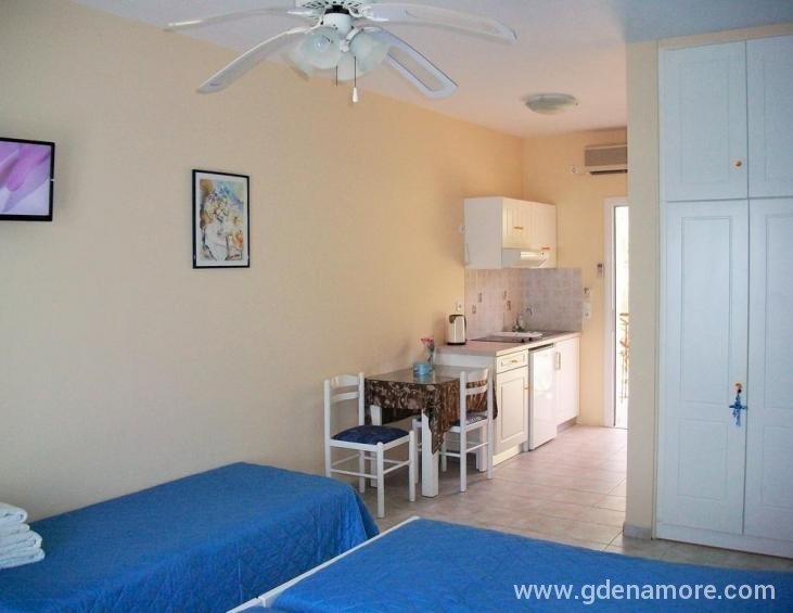 diona-studios-lourdata-kefalonia-5