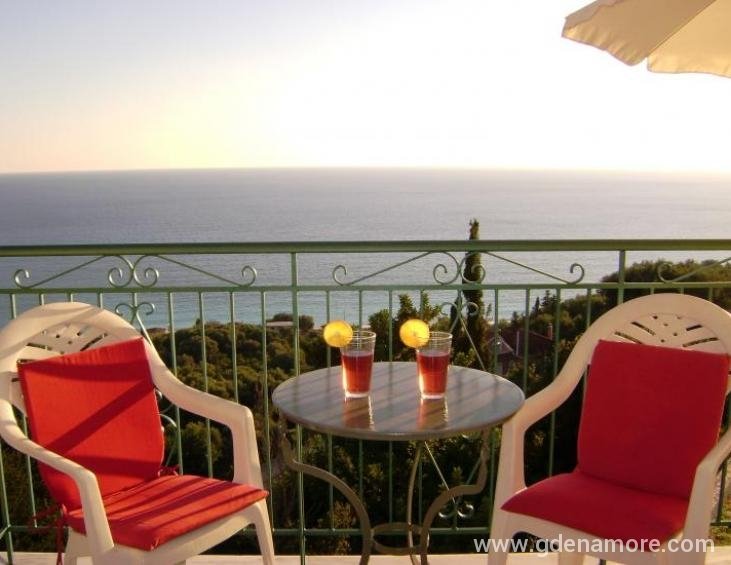eaglesnest-studios-lourdata-kefalonia-7