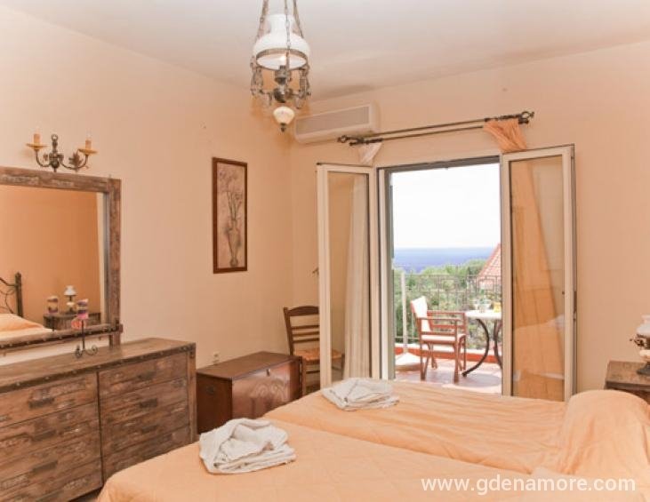 liocharis-apartments-lourdata-kefalonia-country-ap