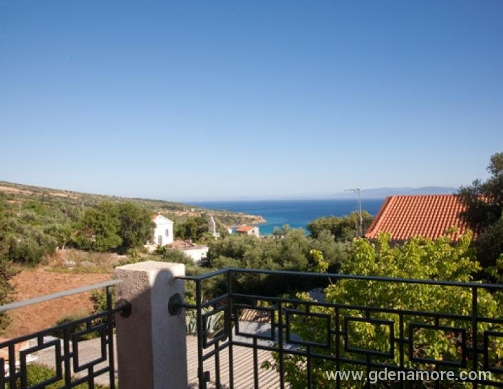 liocharis-apartments-lourdata-kefalonia-country-ap