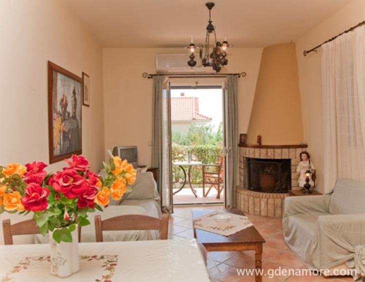 liocharis-apartments-lourdata-kefalonia-traditiona