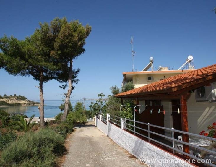 venia-studios-lassi-kefalonia-1