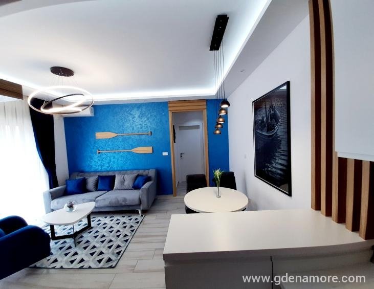 Maritimo / Dnevni Boravak