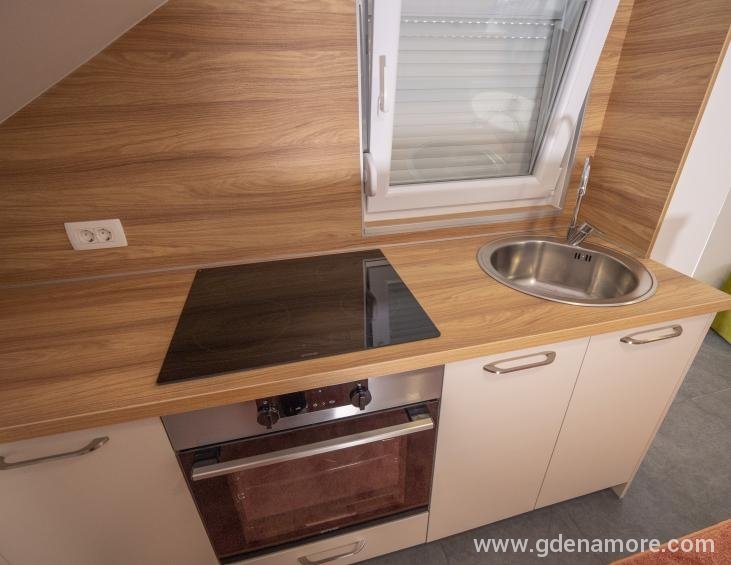 APARTMANI LASTVA_54