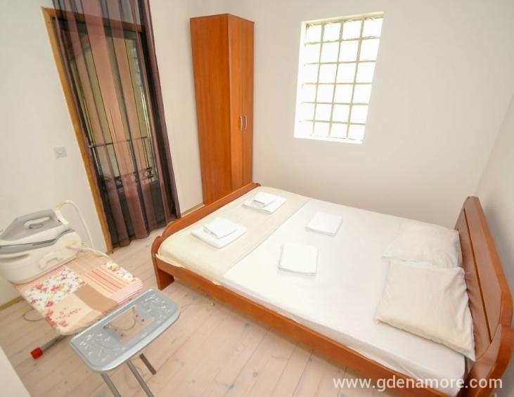 Apartman 4 