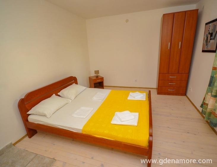Apartman 4