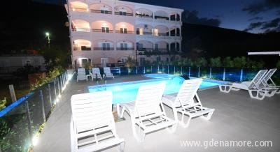 Apartmanok Pejovic - PEJOVIC RESIDENCE, Magán szállás a községben Lastva Grbaljska, Montenegró