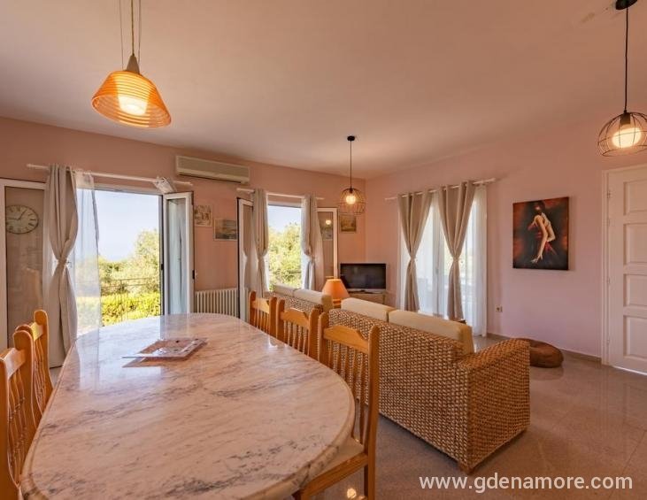 sophia-elena-villa-minia-kefalonia-11
