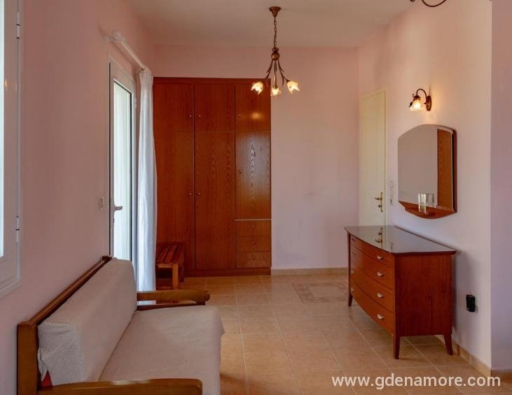 sophia-elena-villa-minia-kefalonia-13