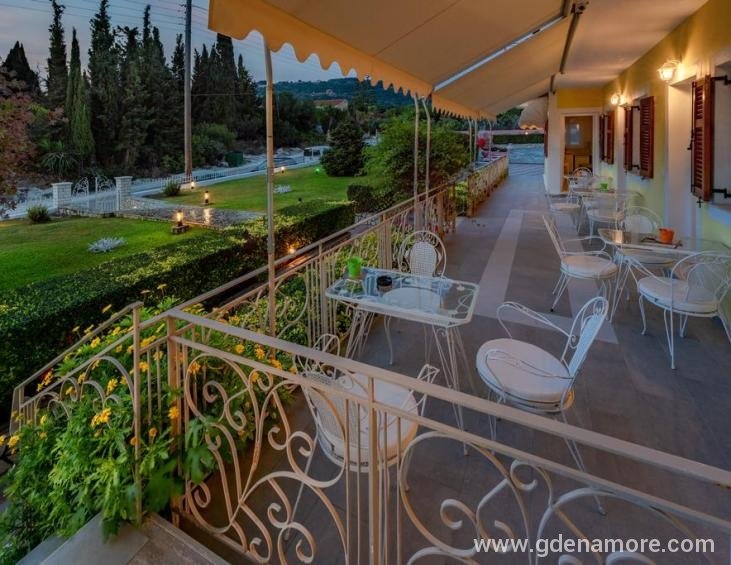 sophia-elena-villa-minia-kefalonia-5