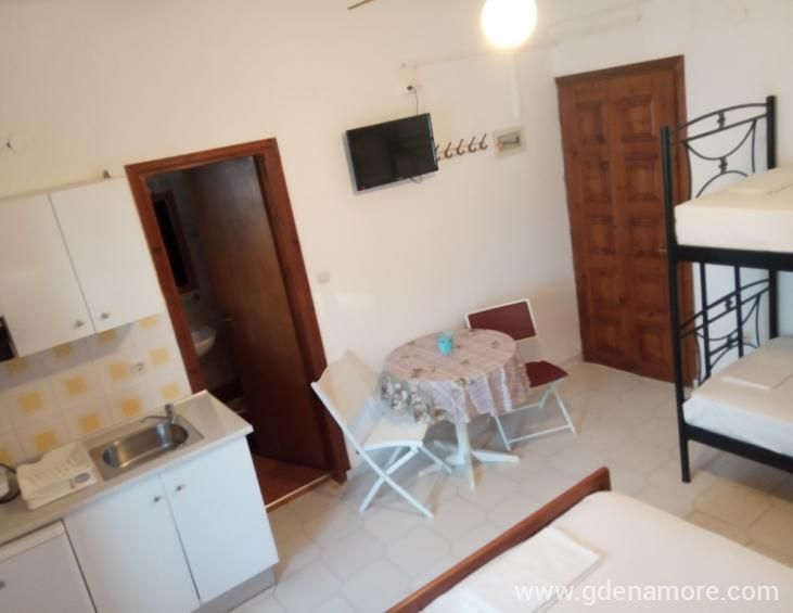 vangelis-garden-house-nea-potidea-kassandra-41