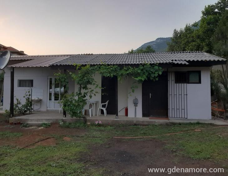 IMG-00b308c72caa7b1882673bd42119fe4d-V