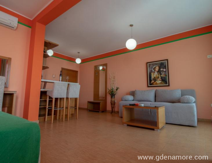 IMG-4cea044e6286569934567ef4e0142da7-V